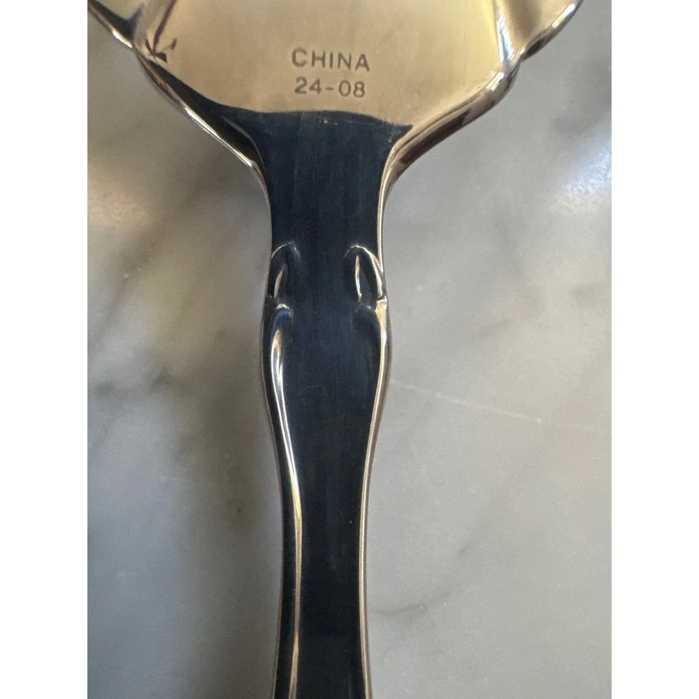 Oneida Cantata Stainless Steel Flatware 4 Piece Set 2 Salad Forks 2 Place Spoons
